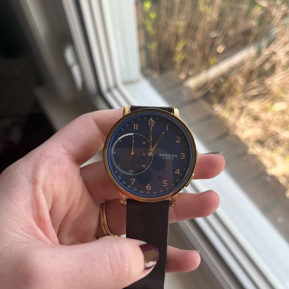 Skagen Connected Hybrid Smartwatch Model SKT1103 - Picture 7 of 16